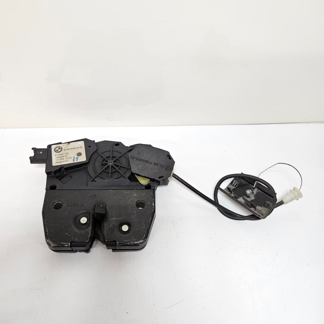 2007-2013 BMW X5 E70 Trunk Latch Lock Actuator 7234379