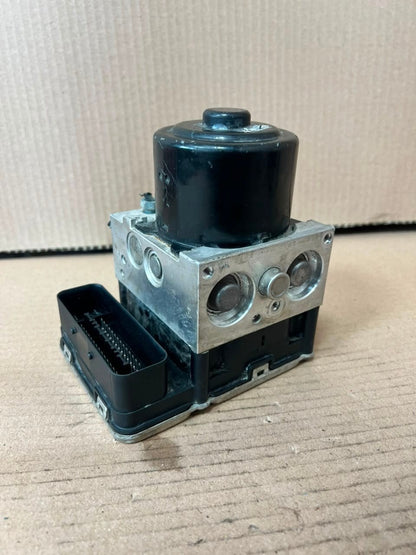 2012 BMW X3 F25 X4 F26 xDrive 20d 2.0 ABS Pump Control Module 6852748 OEM
