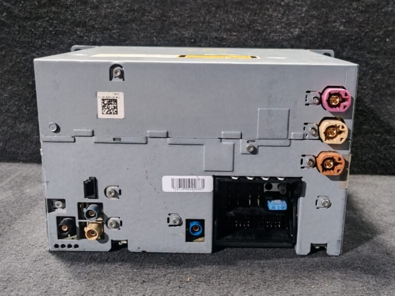 BMW 3 SERIES E90/E91 , E60 E61 STERIO RECIEVER CD HEAD UNIT - 6512 CI 9225389 01