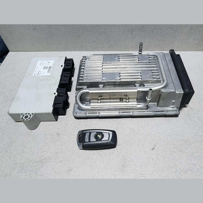 2011-2012 BMW 750i Engine Control Module 7619884  7 Ser F01 F02 F03 F04 ECU SET