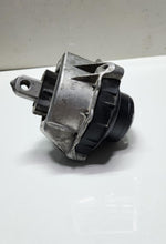 Load image into Gallery viewer, 2019-2024 BMW 330i Right Engine Mount 7582320 3 Series G20 G21 and 4 Series G22 