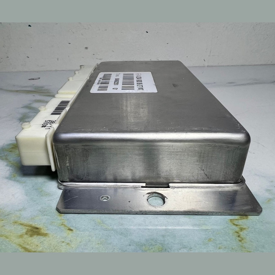 2012-2014 Mercedes C250 Air Suspension Control Module A2049000607 W204 C-Class 