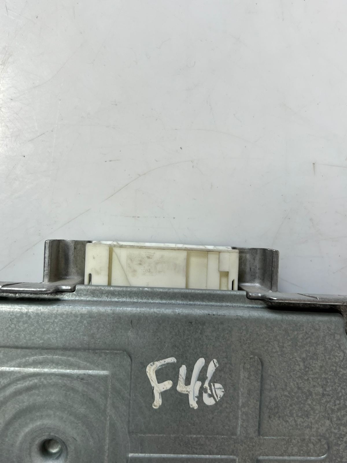 2014 BMW F40 F45 F46 I01 F55 F57 F48 F39 ECU SAS LVF CONTROL UNIT MODULE 6864417