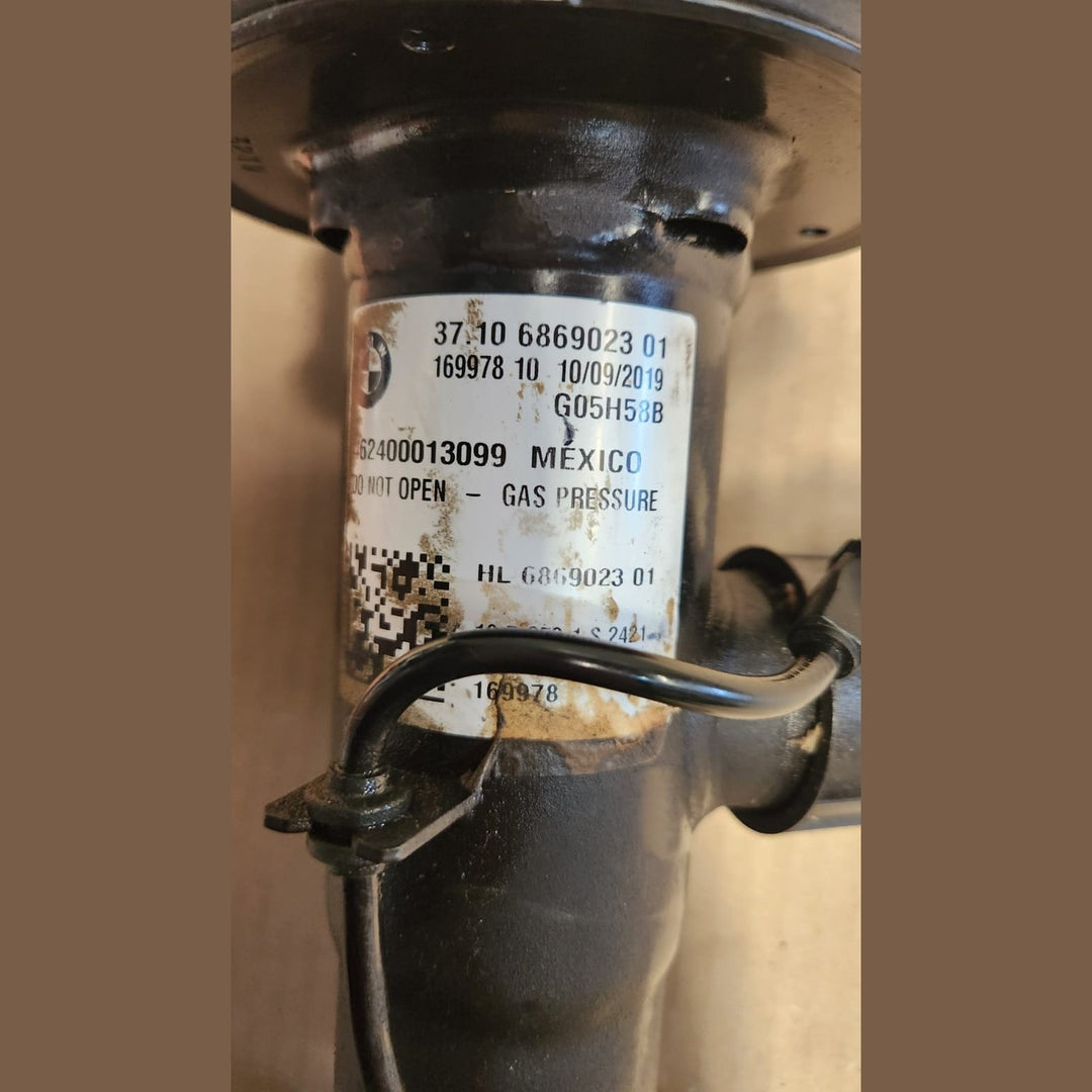 2019-2023 BMW X5 G05 Shock Absorber 6869023 X5 G05 REAR LEFT 