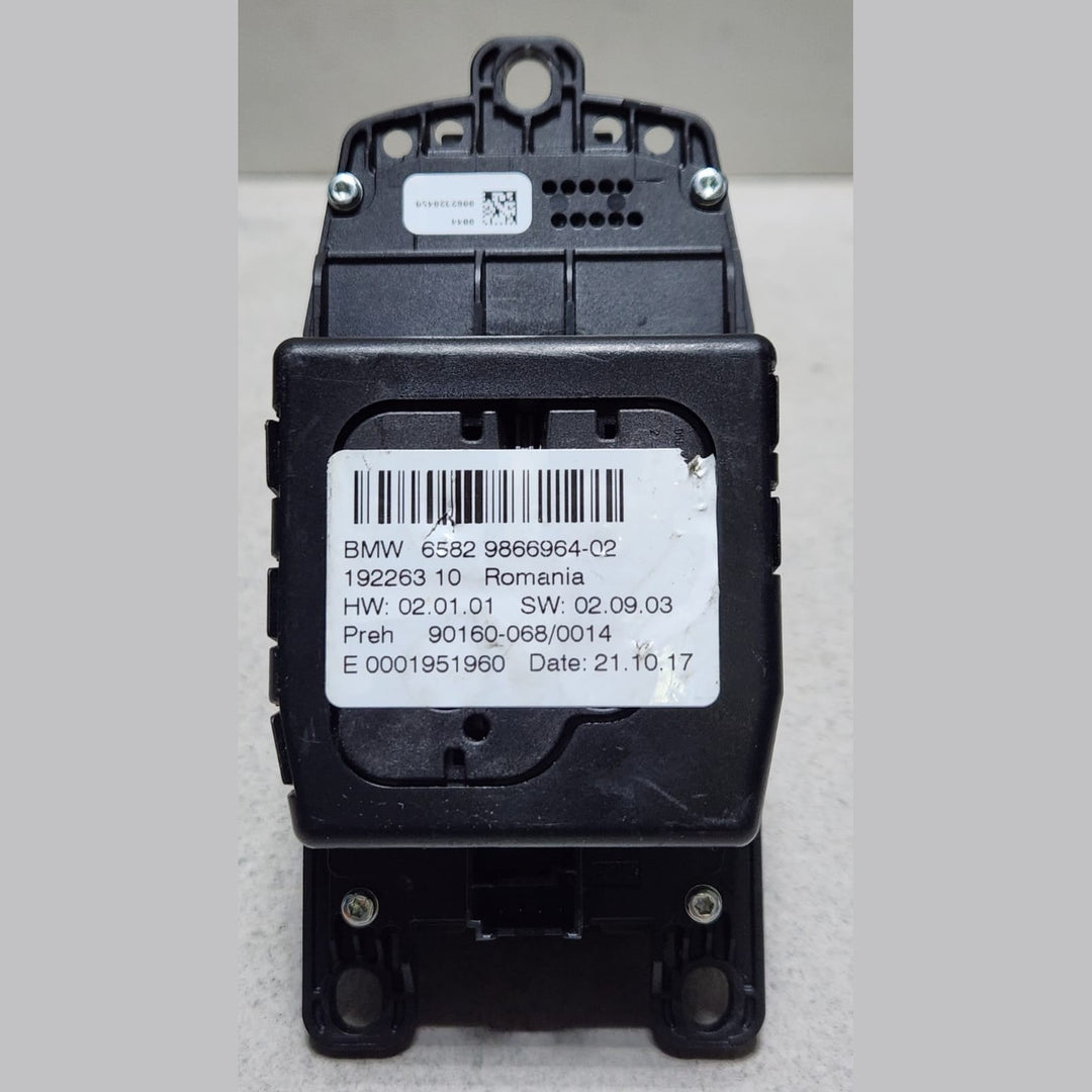 BMW F30, F32, F33 F80 Idrive Touch Controller Center Console 9866964 OEM