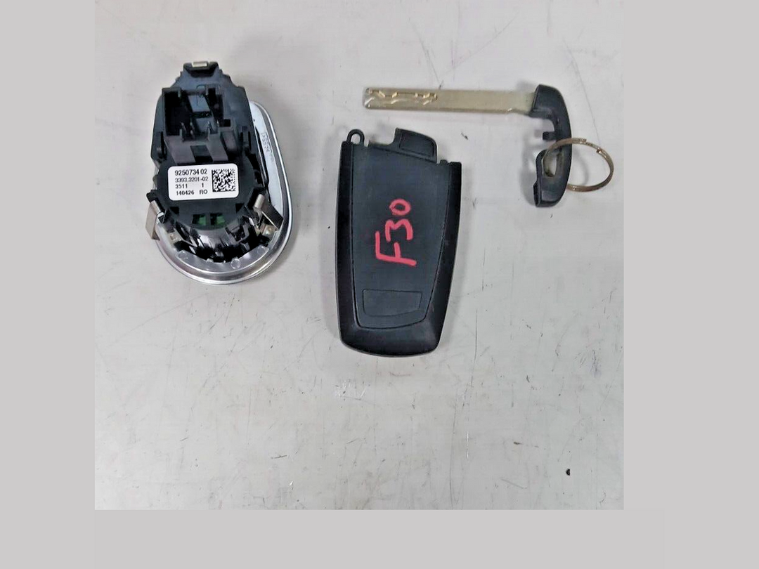 BMW 320d 2013 F31 N47 ENGINE CONTROL ECU UNIT KIT DDE 8578946