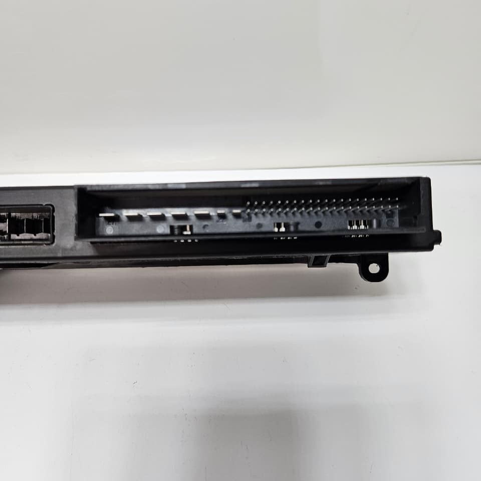BMW M6 F12 Junction Box For Electronics 3 Module 504D17F OEM