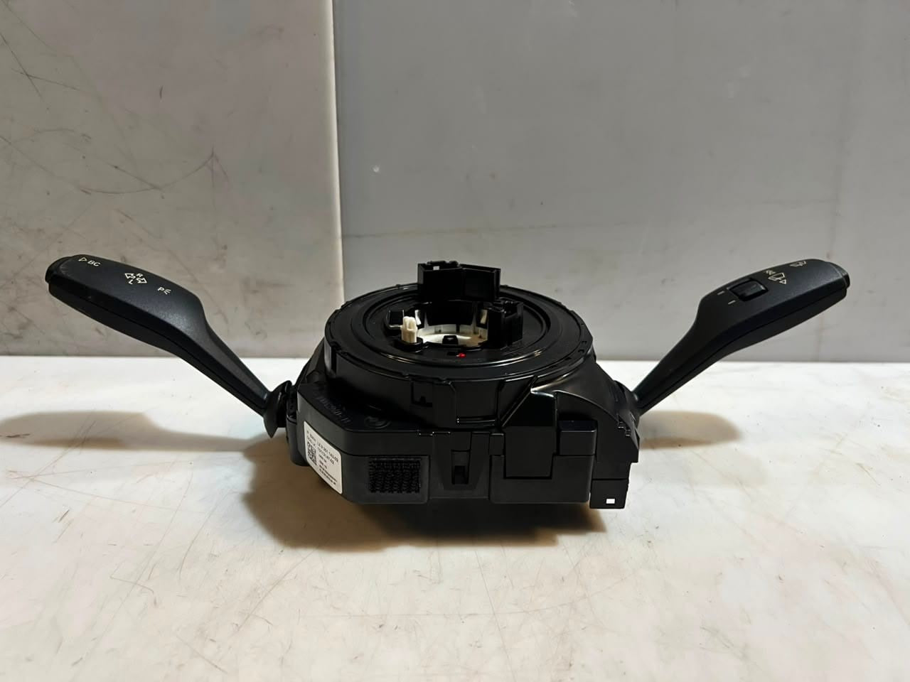 BMW 3 Series F30 F80 M4 Steering Column MULTIFUNCTION Switch 935114302 OEM