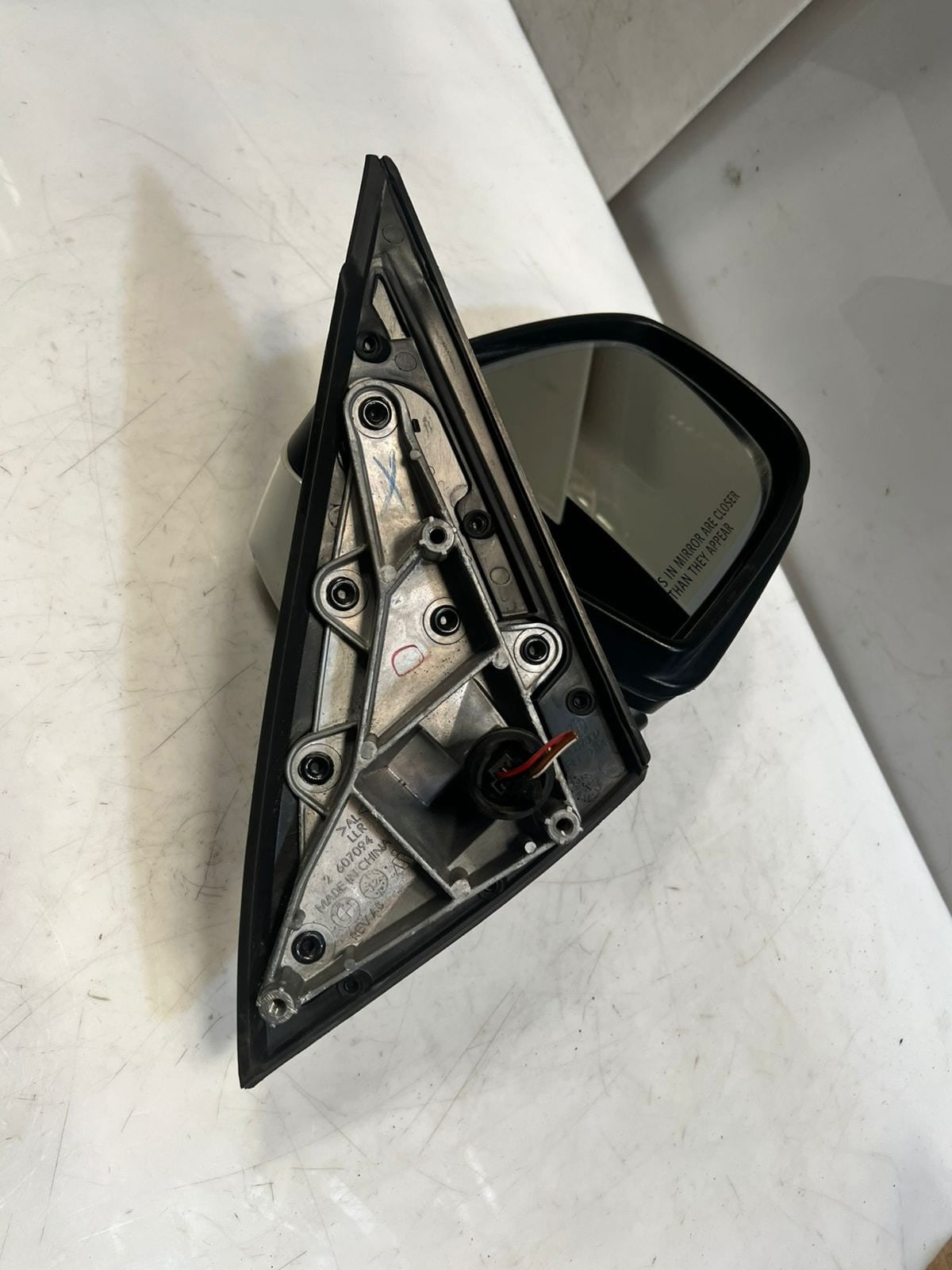 2006-2013 BMW X5 E70 Right Side Mirror Housing 2607094 7136887 7181175 OEM
