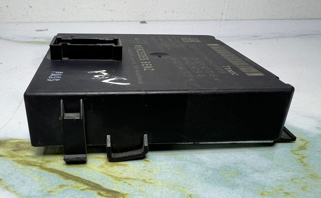2007-2013 Mercedes-Benz W221 S-Class Gateway Control Module A221 5407045 OEM