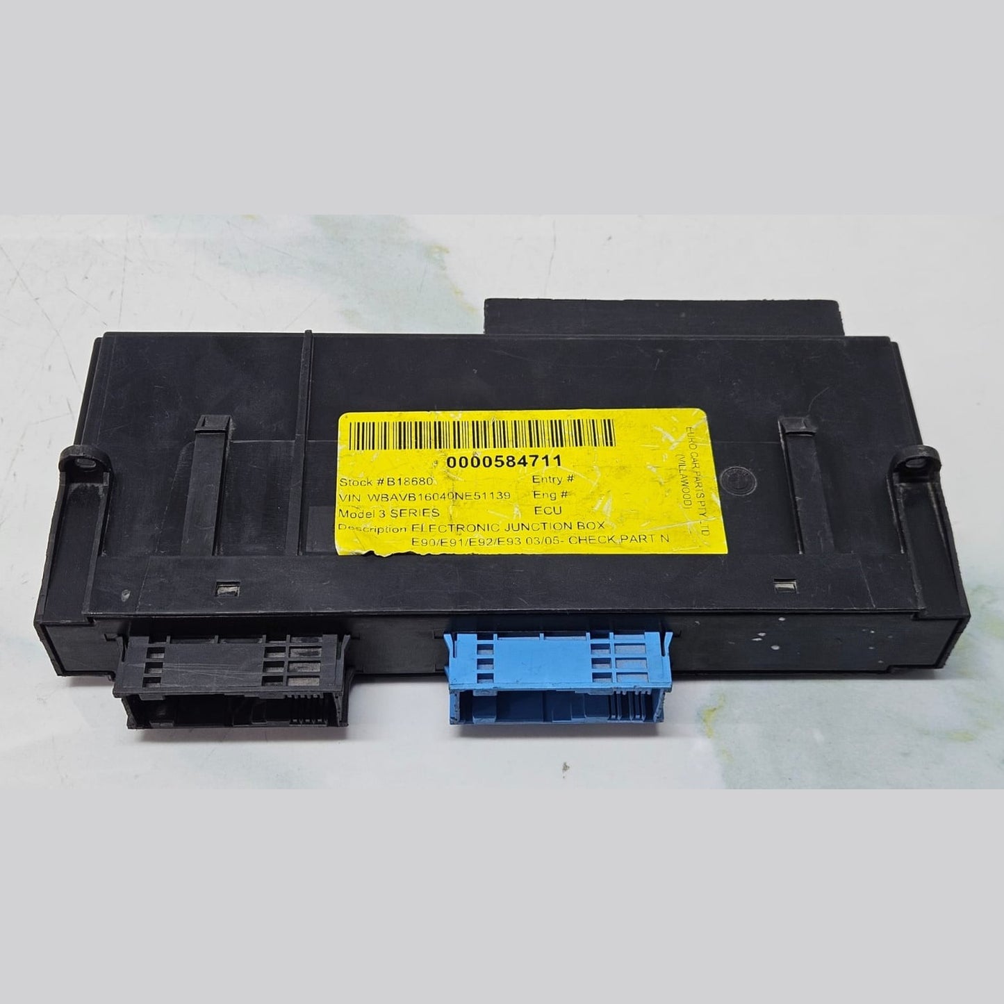 2007-2008 BMW E90 E92 E93 328i Junction box Body Control Module 9131777 OEM