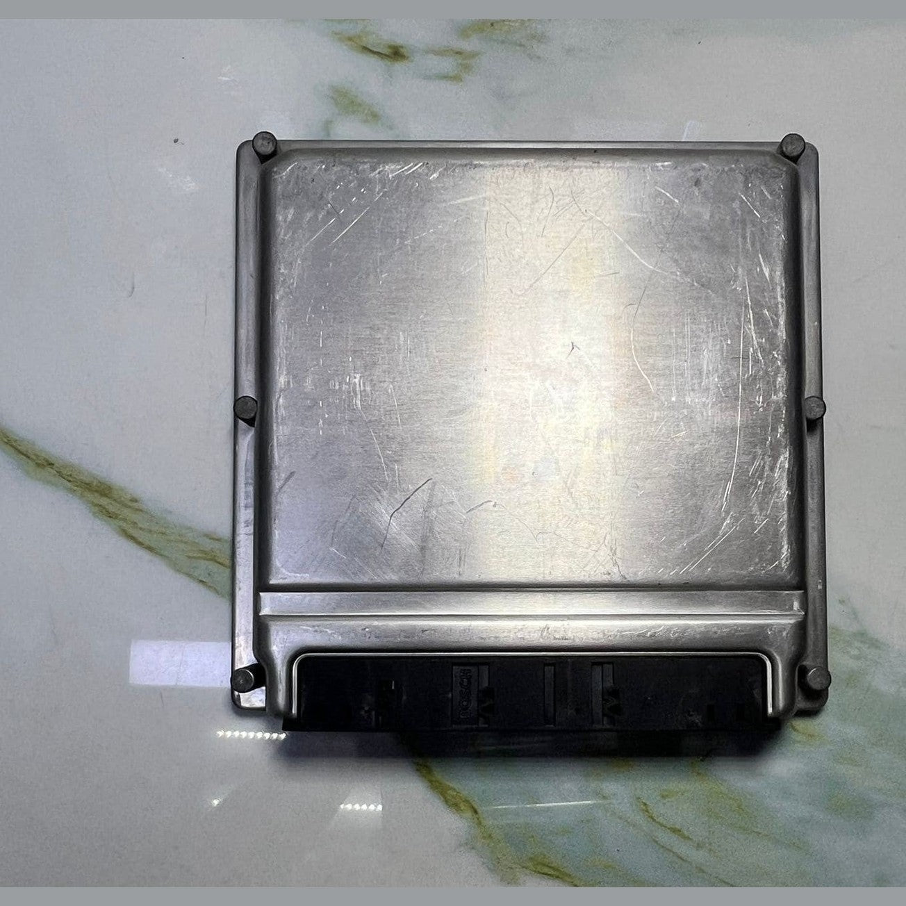 2003-2005 Mercedes-Benz CLK320 Engine Control Unit A1121536679 CLK320 and E320