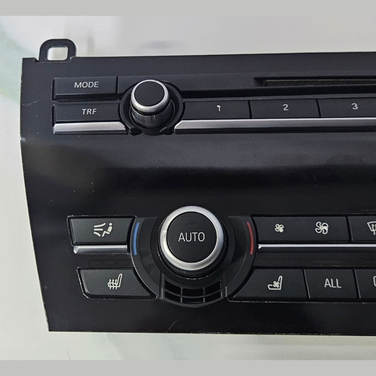 OEM BMW 7 F01 F02 F03 F04 Climate control and Radio Panel 9224749