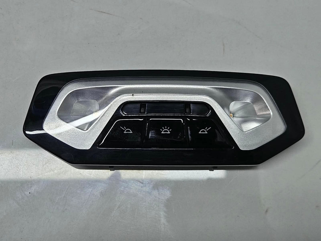 7910813-2019-2024 BMW X1 G26 Interior Dome Roof Light OEM