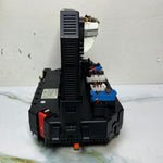 Bild in die Galerieansicht laden, Mercedes W221 S-Class Front Fuse Relay Box SAM Control A2219006001 \ A2219005801