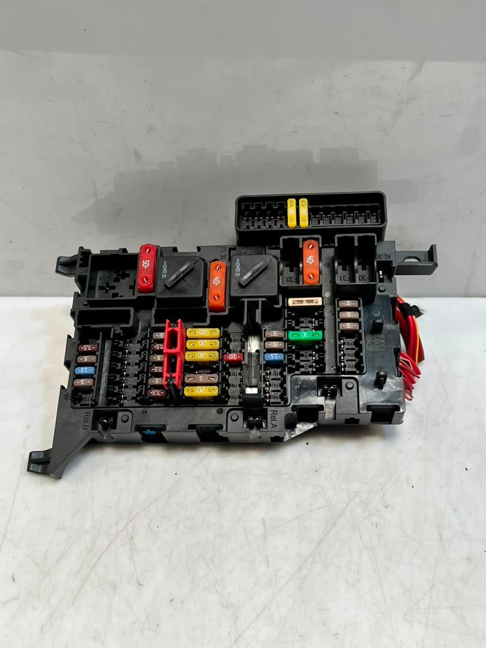 2025-2026 BMW 1' F40 M235 xDrive Gran Coupe Power Distribution Fuse Box 9270355