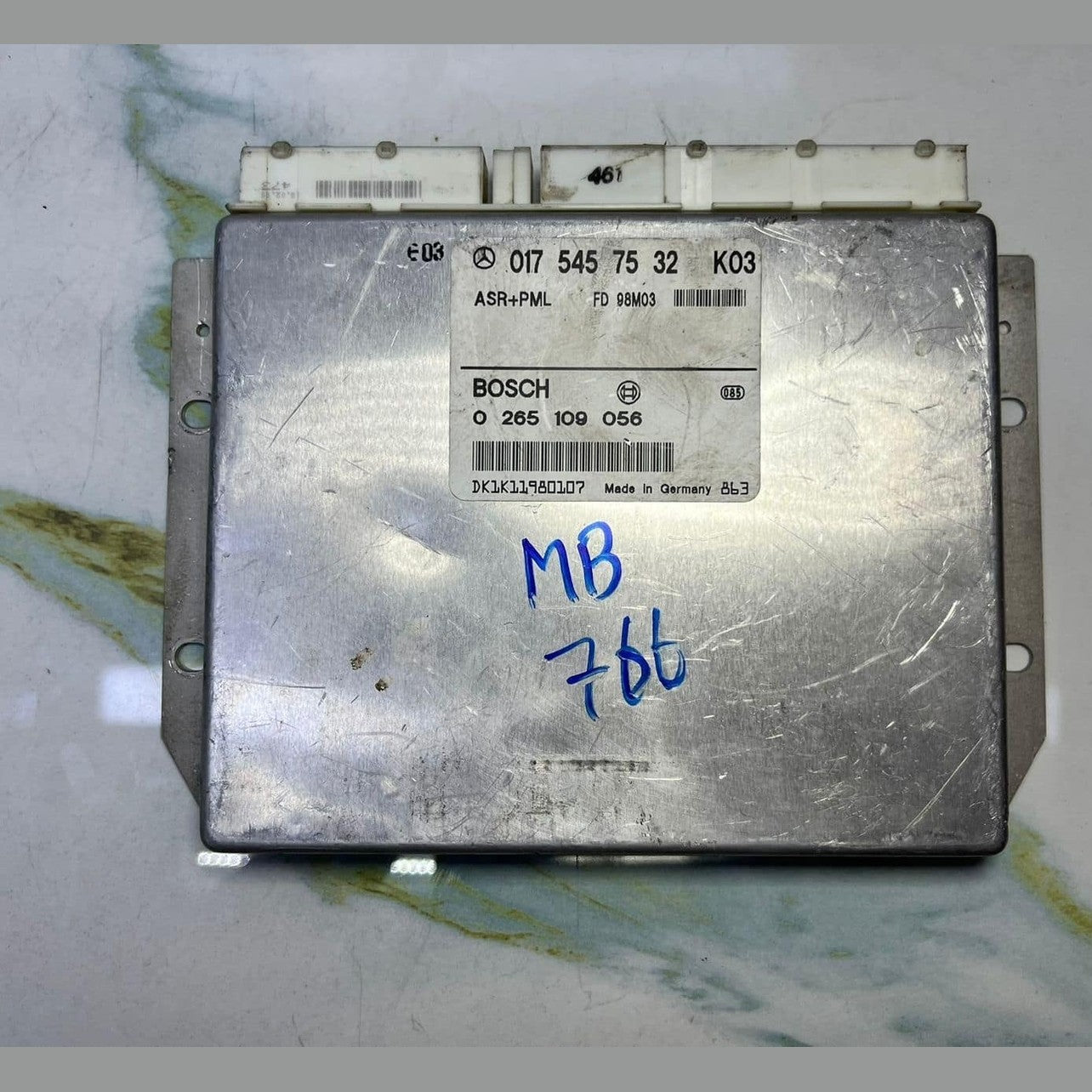 1998-1999 Mercedes E320 ABS Control Module A0175457532  W210 E-Class E320 E430