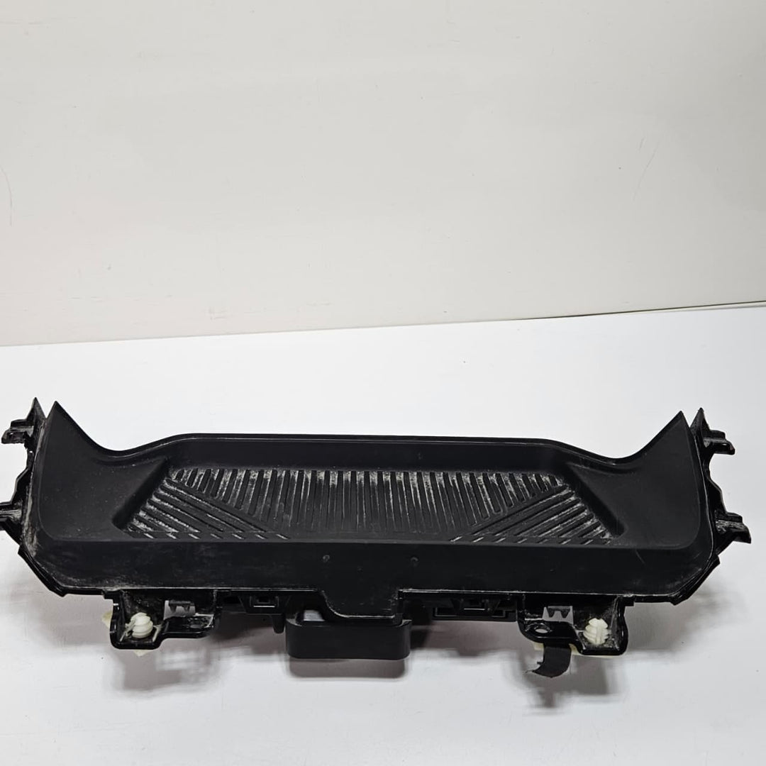 2022-2024 BMW X1 U11, X2 U10, X3 G45, Wireless Charging Tray 5A623B0