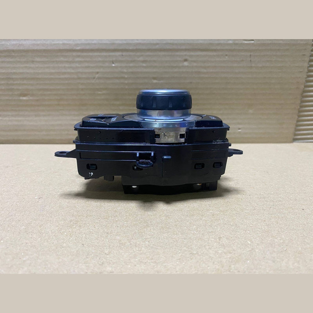 2007-2013 BMW X5 Idrive Controller 9285444 - E60,E63,E70, E71,E81, E84, E88,E90