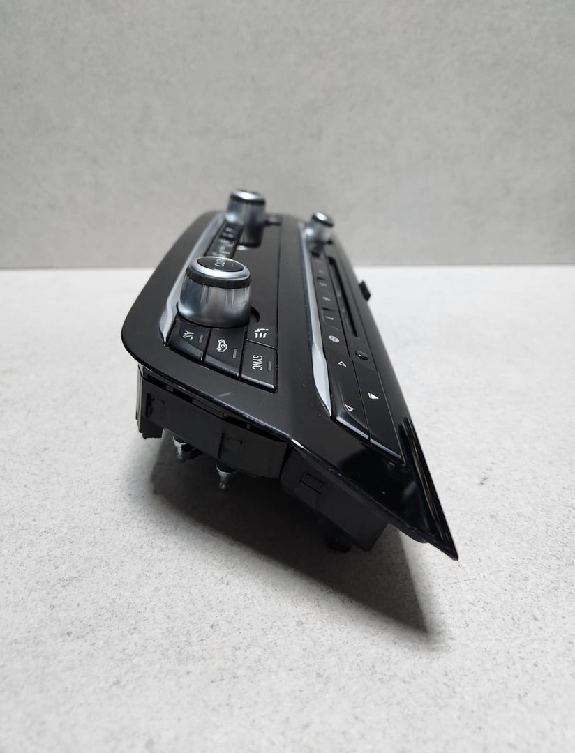 2018-2020 BMW 530e Climate Control Panel 6834437 530E and 530i