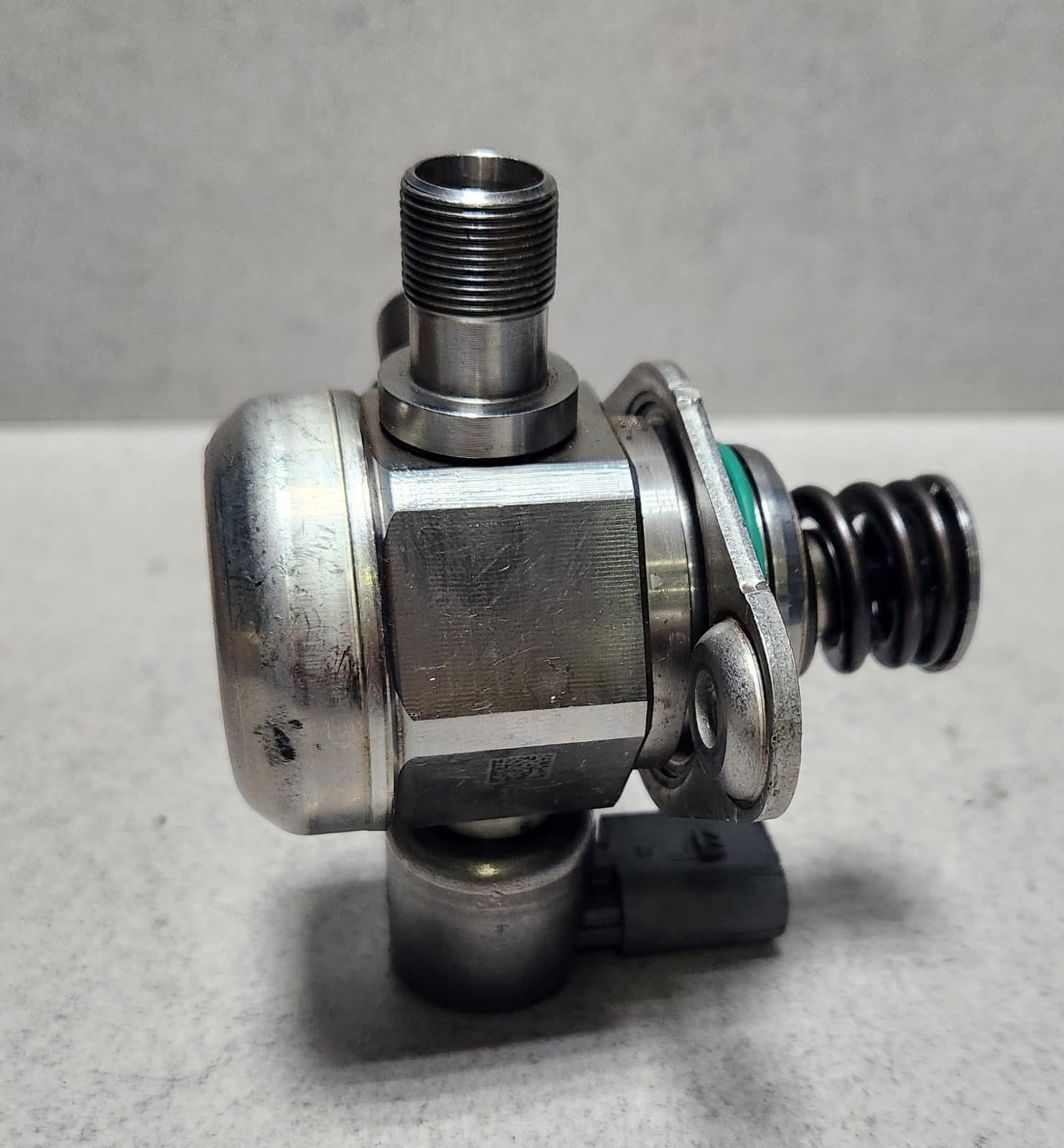 2012-2018 Mercedes-Benz CLS550 High Pressure Fuel Pump A2780701101