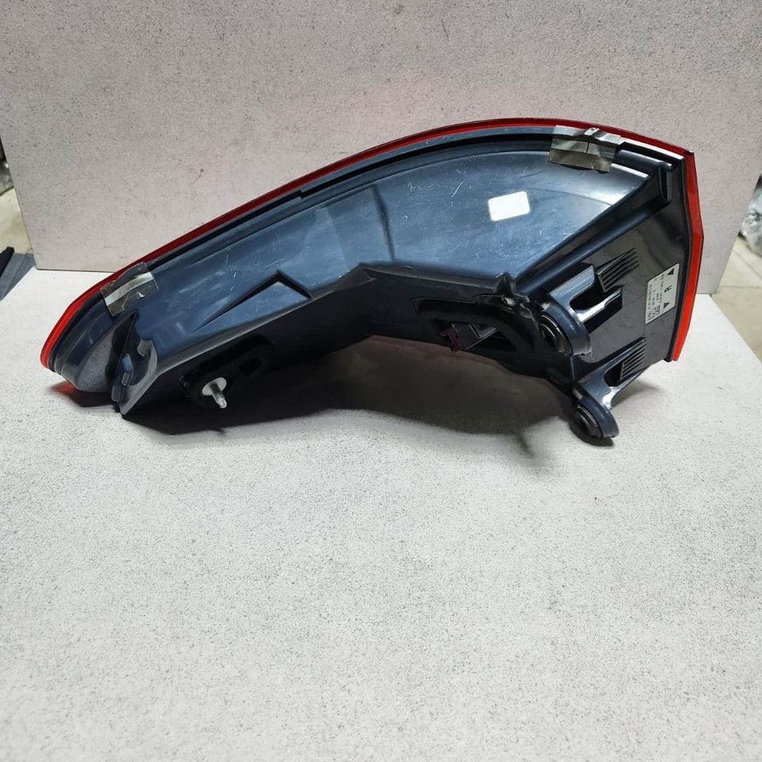 BMW 5 G30 Rear Tail Light Rear Right 7388948 5 Series G30 G31 