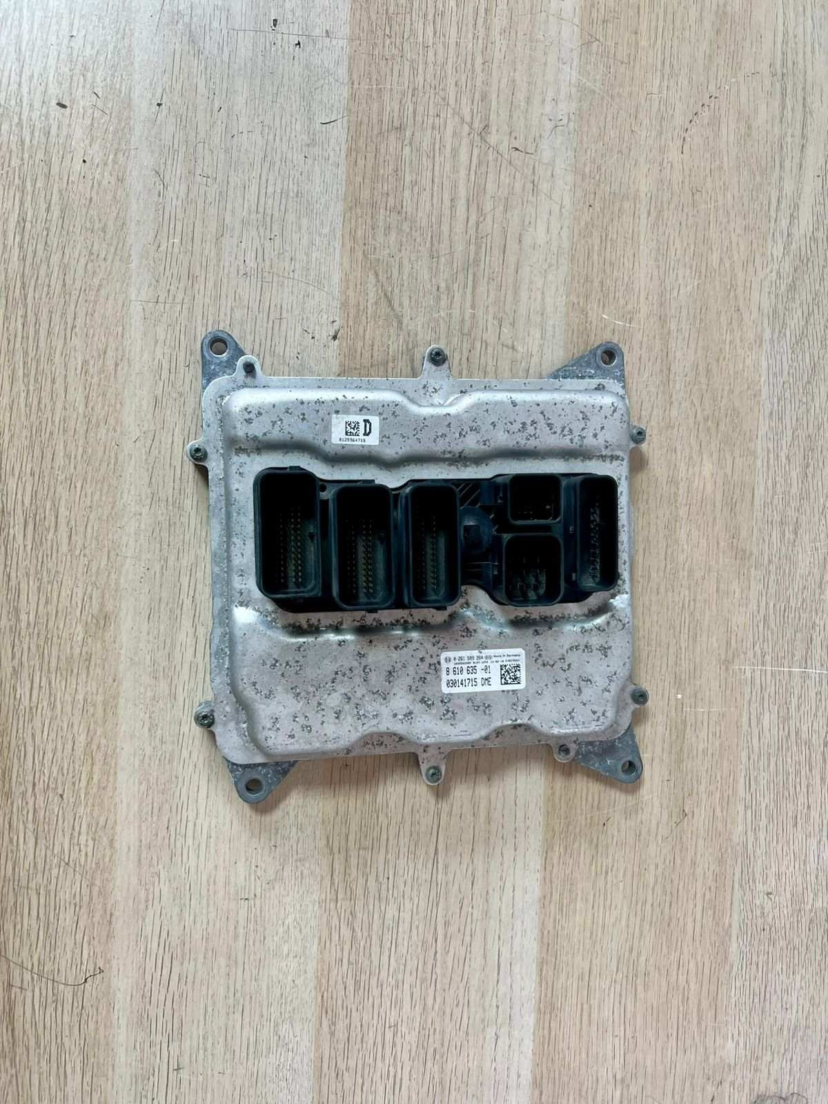 BMW F31 F34 328i N20 245HP Engine Control Unit Module ECU DME 8610635 Automatic
