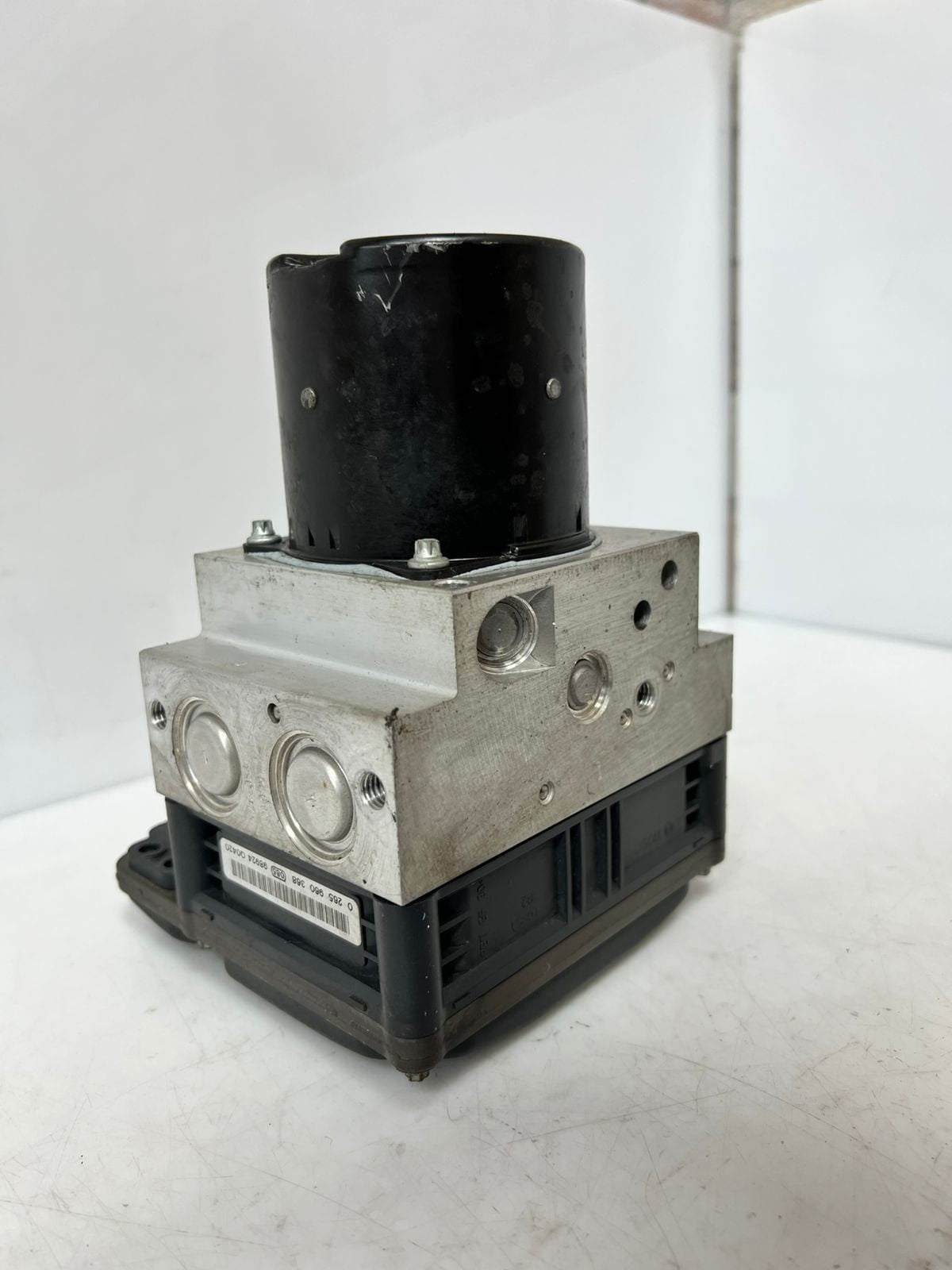 2010-2015 BMW 5 7 Series F01 F02 F07 Gran Turismo 740i ABS Pump 6795069 OEM