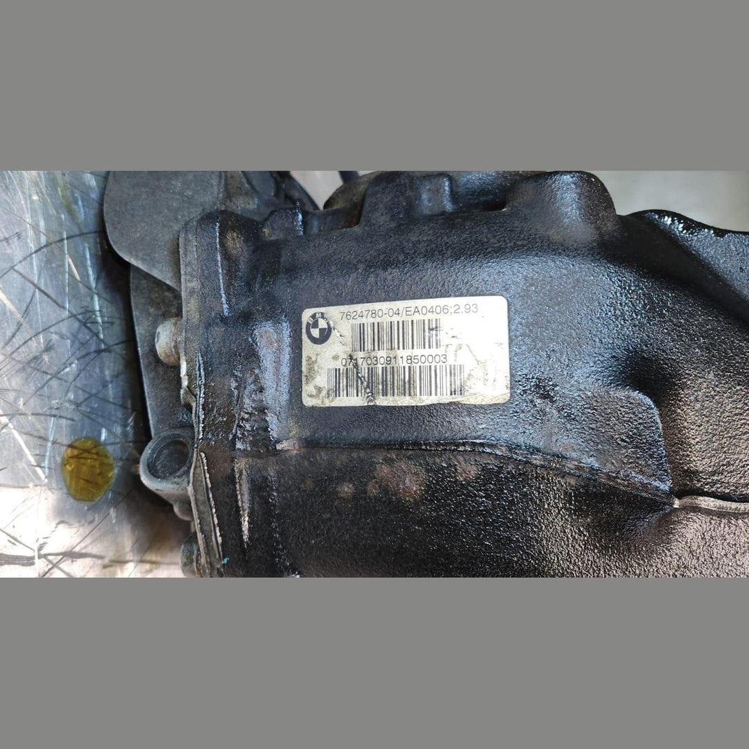 2016-2018 BMW 330e Rear Differential 7624780 3ser F30 F31 330E 320D 188LW I=2,93