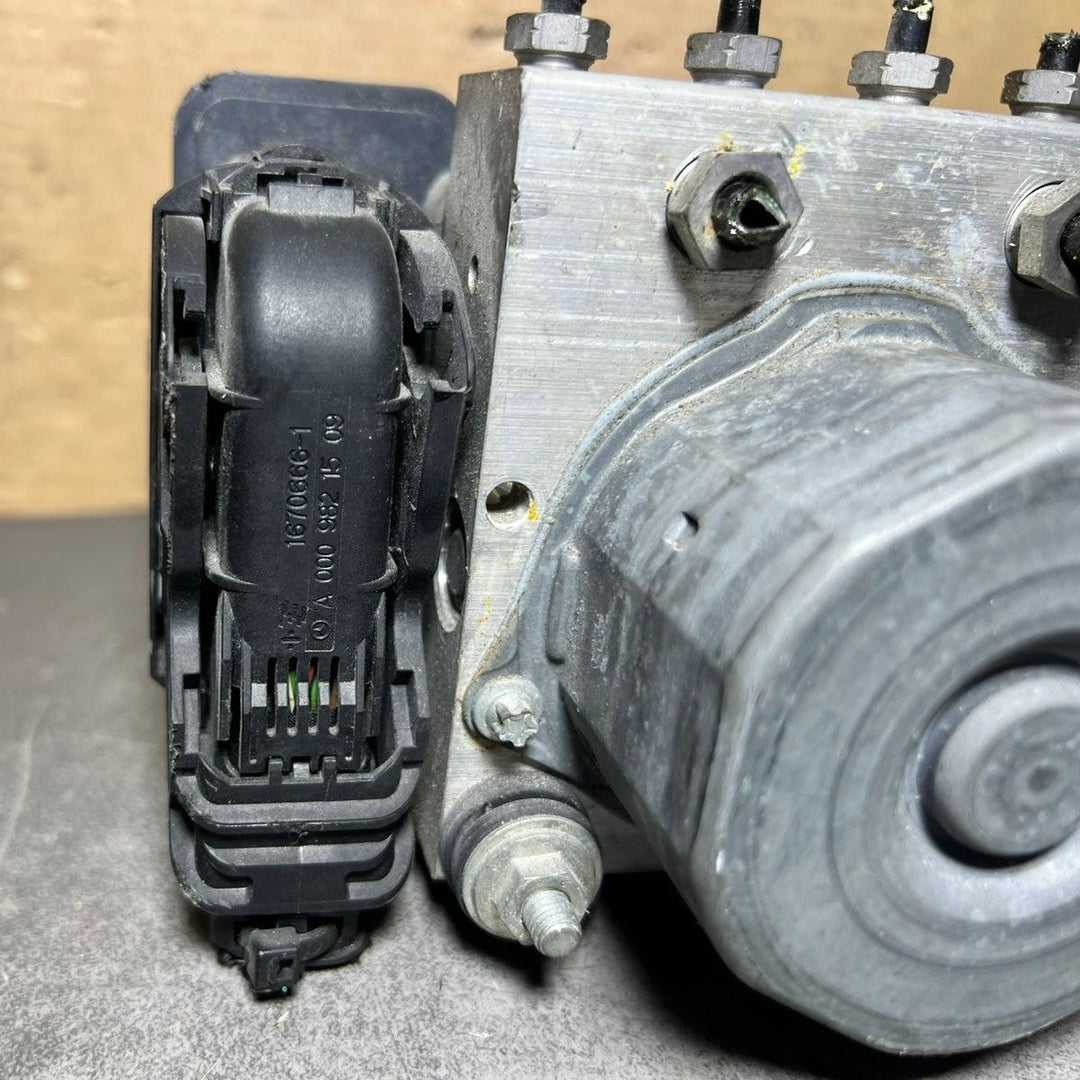 Mercedes W246 CLA B-Class ABS Anti Lock Brake Pump Module A009 4316412 OEM
