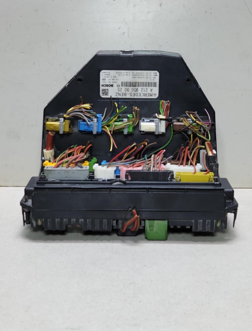 2014 Mercedes-Benz E300 Front Fuse Box Sam Control Unit A2129009025 W212 W204 