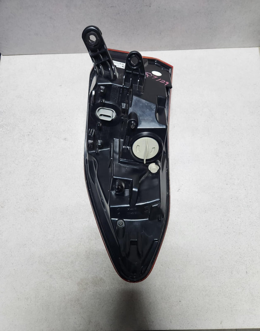 BMW Rear Left Side Taillight 7420737 X2 F39 OEM 
