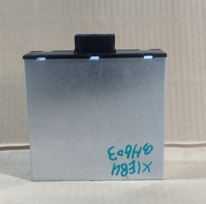 BMW E84 X1 DC VOLTAGE CONVERTER MODULE 9253208 OEM
