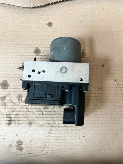 2001-2003 BMW 5' 7' 525i E38 E39 ABS Pump Control Module 6750345 OEM