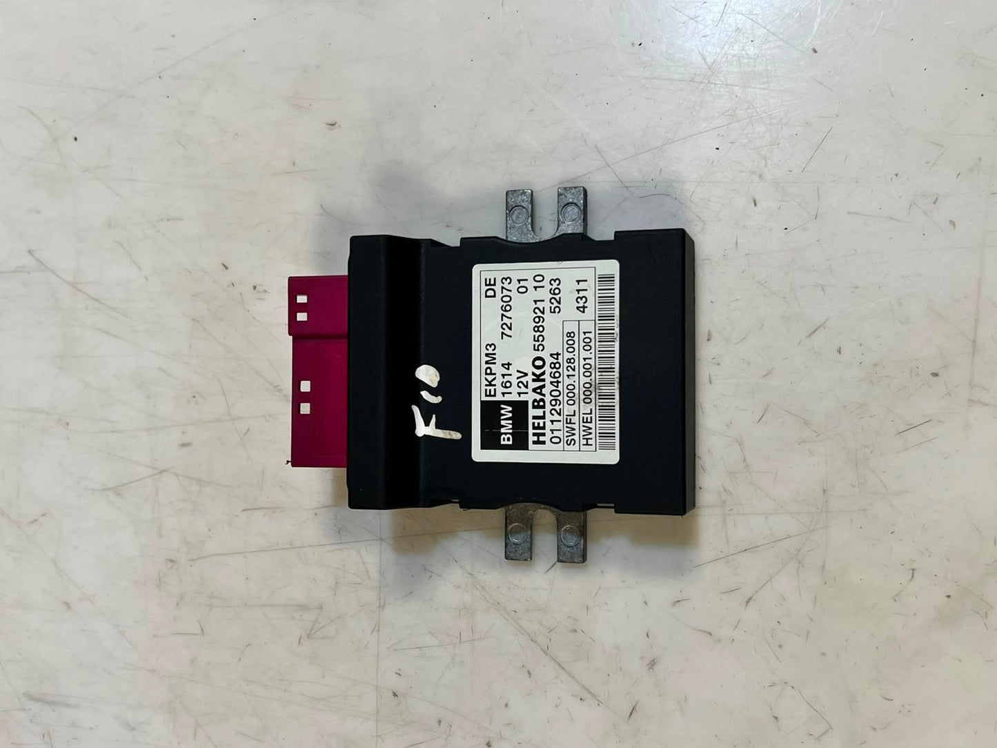 BMW F07 F10 F11 F18 F12 F13 F01 F02 F03 F04 F25 Fuel Pump Control Module 7276073