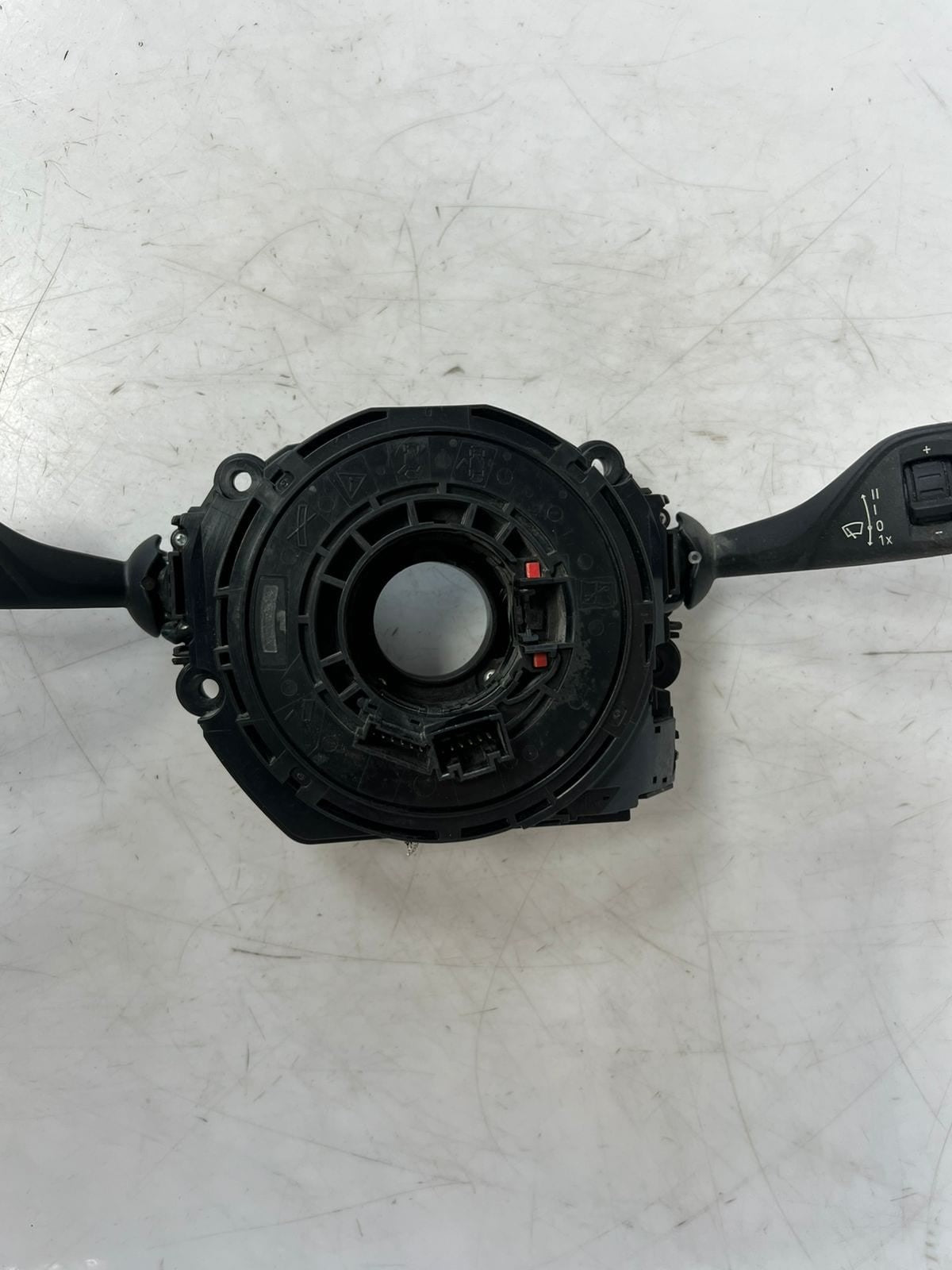 BMW F15 F25 F45 F46 F48 F49 F85 Steering Column Switch Cluster 9330563 OEM