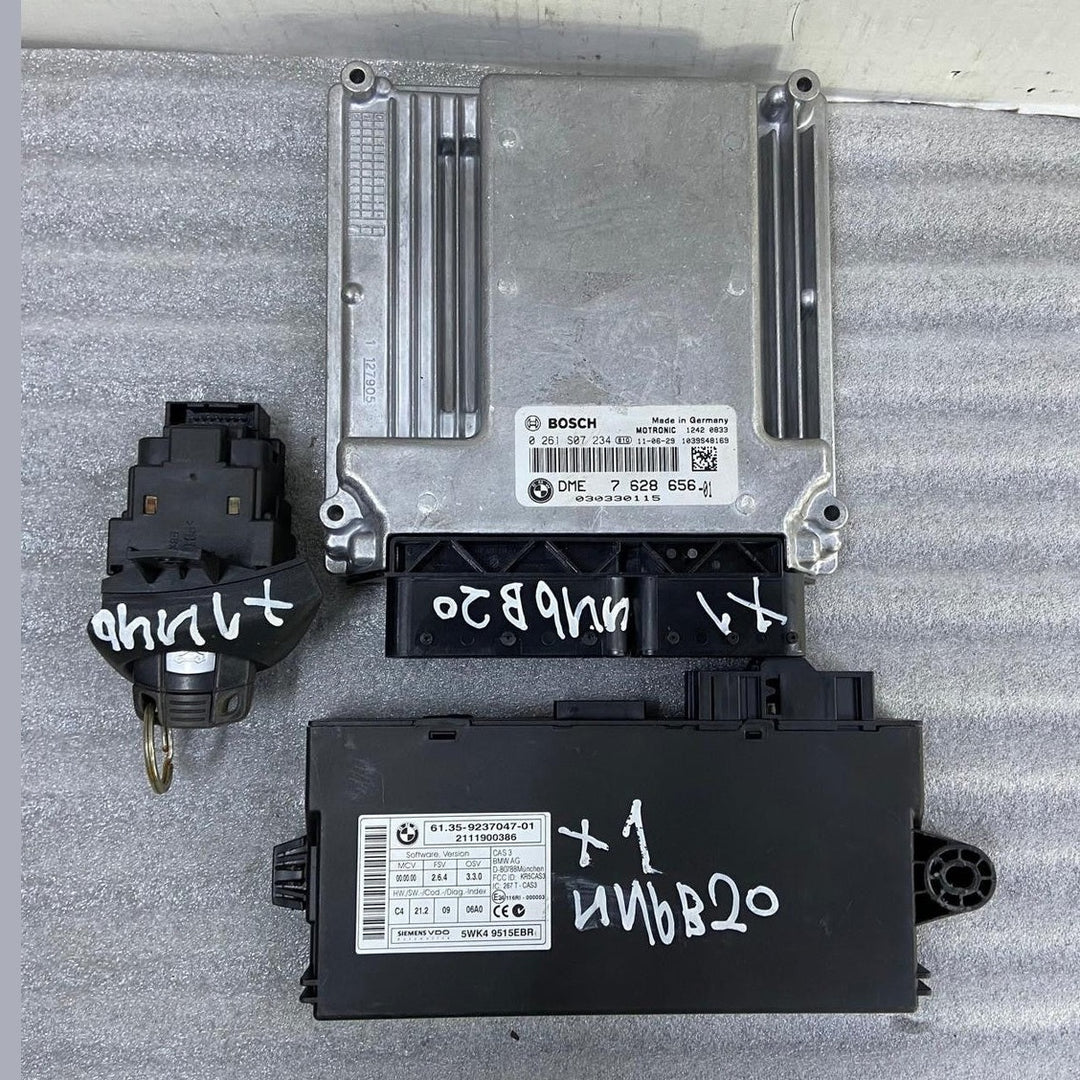 OEM BMW X1 E84 E87 E90 E91 N46B20 Engine Control Unit DME ECU SET 7628656