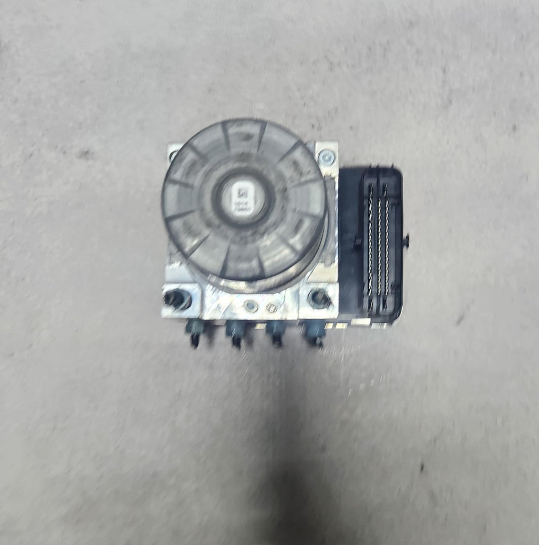 BMW Abs Pump Dsc Module Controller 5A25FE0 228i and M235i F44