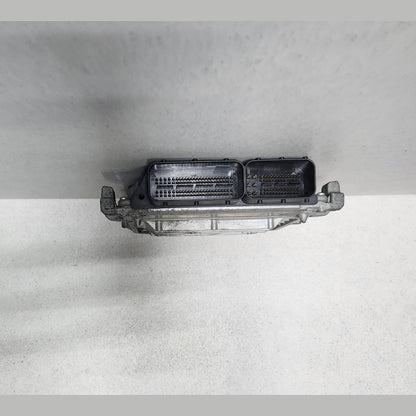 2014-2015 Mercedes-Benz CLA250 Engine Control Unit A2709000900 CLA250 C117