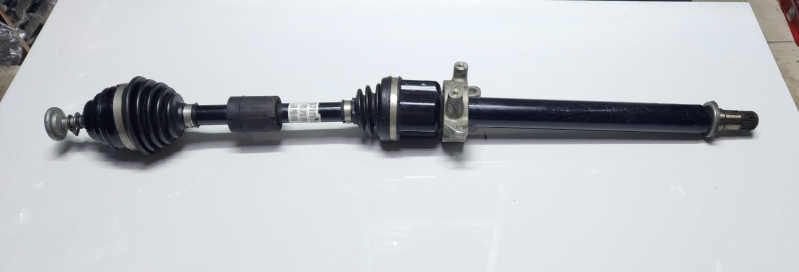 2018-2023 BMW X2 Front Drive Shaft 8681530 1,2 Series F52 F45 F48 F49 X1 F39 OEM