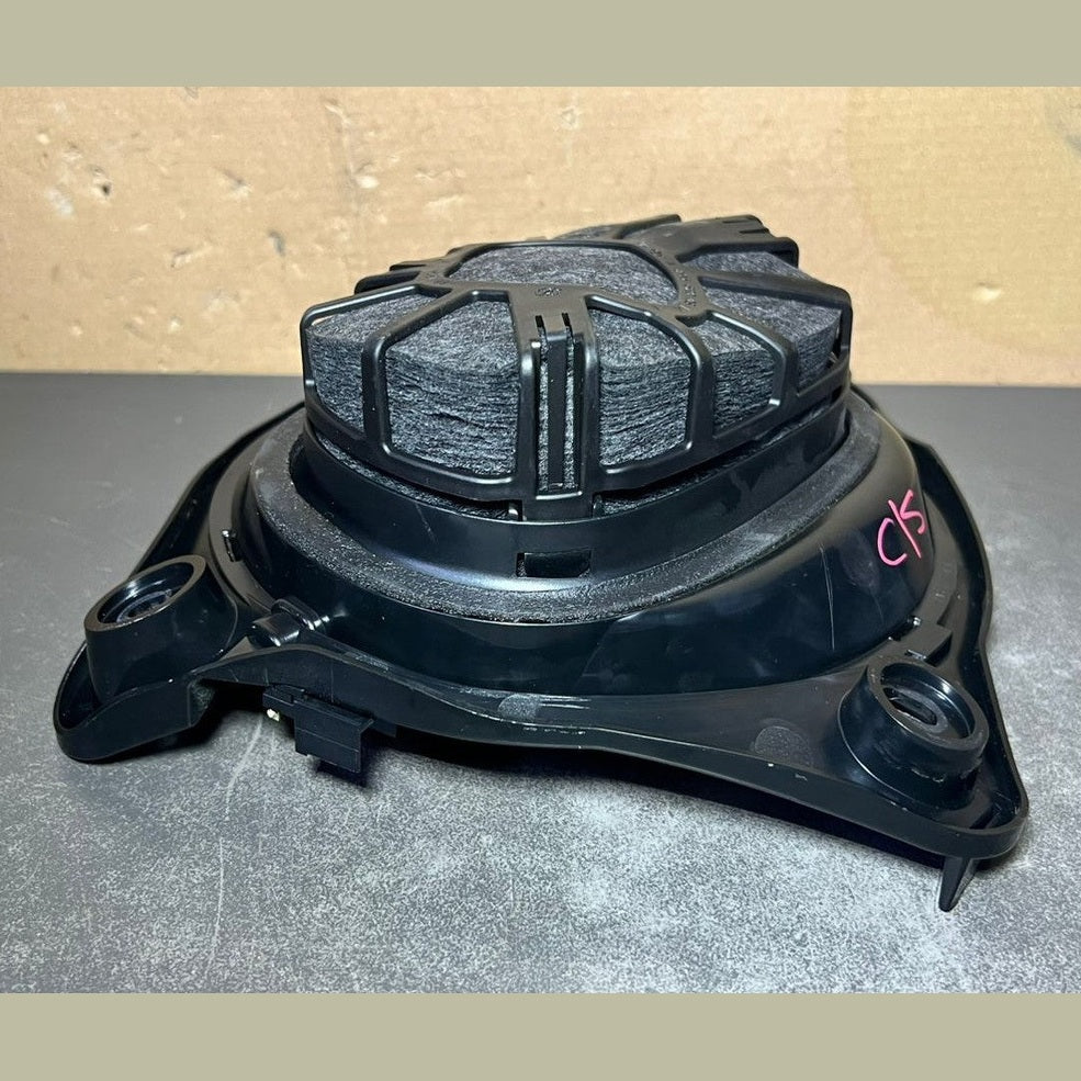 15-21 Mercedes W213 C300 Front Right Side Door Sound Speaker A205 8201202 OEM