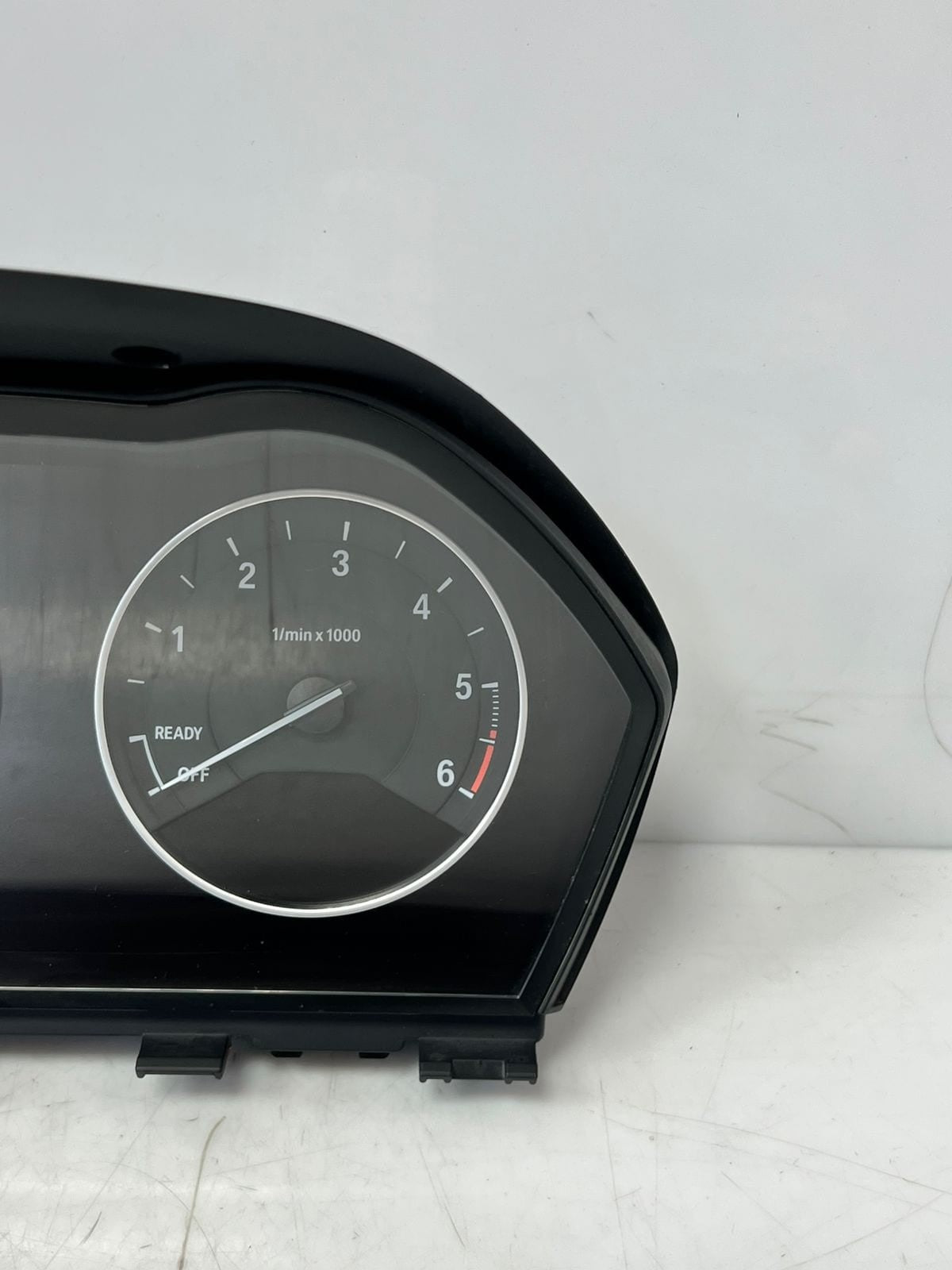 BMW 1 Series F52 sedan SPEEDOMETER Instrument Cluster 6843095 OEM