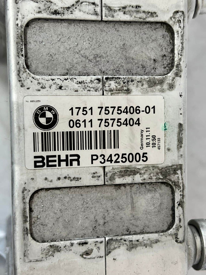 2008-2019 BMW X6 F01 F02 F04 F10 E70 F15 Right Turbocharger Intercooler 7575406