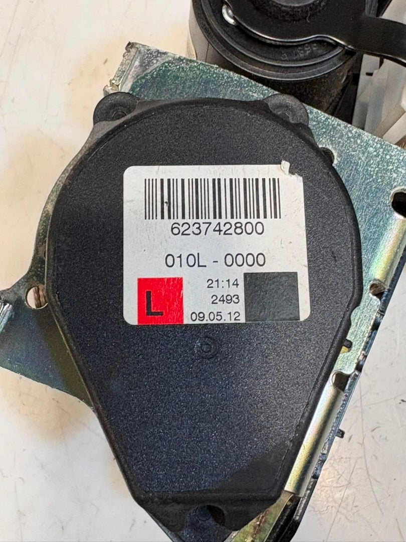 BMW 3 Gran Turismo 5' 7' F10 F11 F02 F01 Front Left Seatbelt 623742800 OEM