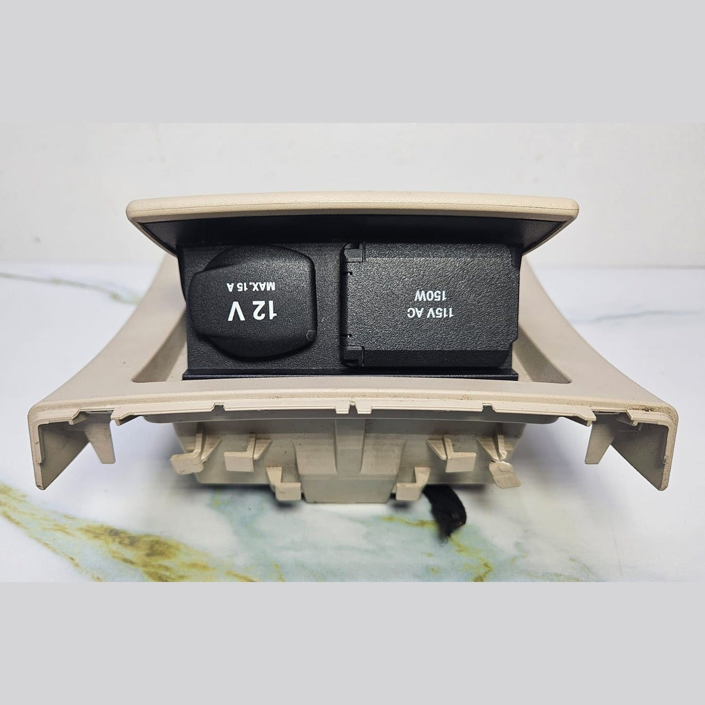 10-16 Mercedes W212 Rear Center Console Ashtray 12V Power Outlet A212 6805650