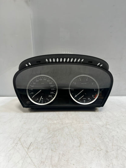 2004 BMW 530i 5 Series E60 E61 Instrument Cluster SPEEDOMETER  6944118 OEM