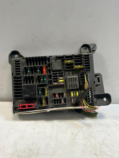 2007-2014 BMW X5 E70 and X6 E71 Rear Power Distribution Fuse Box 6931687 OEM