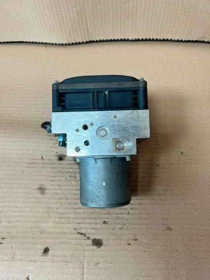 2010 BMW 5 Series F10 F11 4WD DXC DSC ABS CONTROL UNIT Pump 6799523 OEM