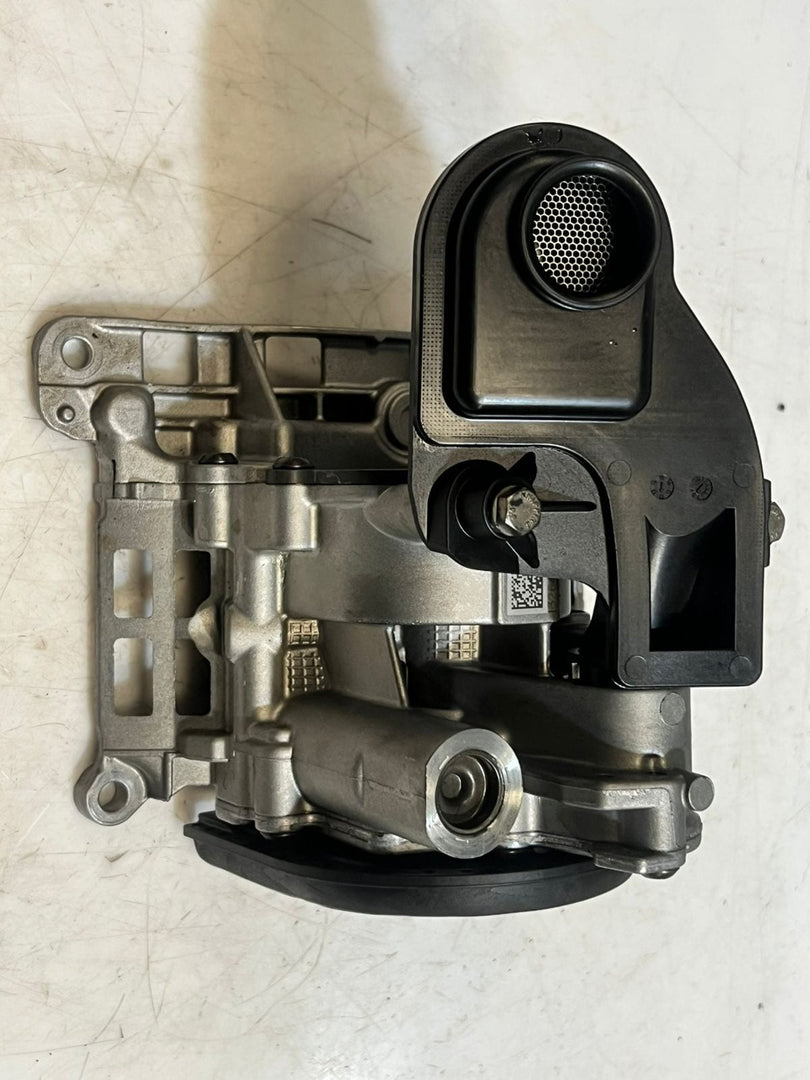 BMW  3 Series E90, X5 E70 X6 E71 N57D30A 3.0D Oil Pump 7805316 OEM