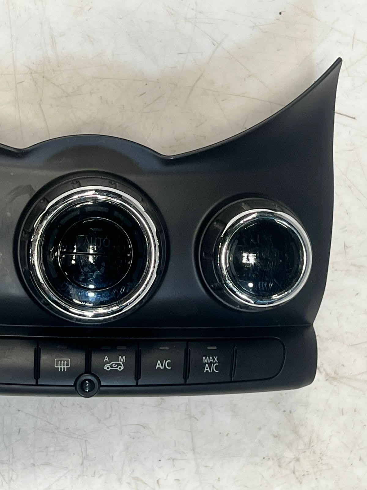 2015-2016 MINI Cooper F55 F56 F57 Automatic Air Conditioning Control 9354509